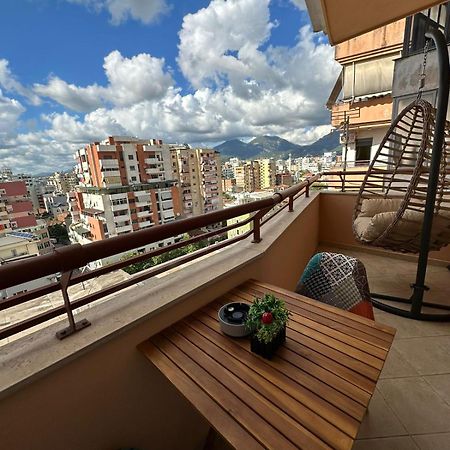 Urban Charm Studio With Balcony 티라나 외부 사진
